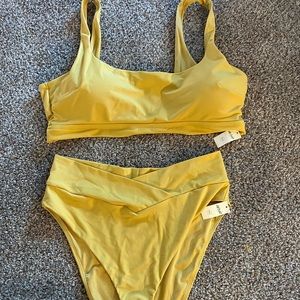 💛👙BRAND NEW WITH TAGS- Aerie two piece high waisted yellow bikini 👙💛